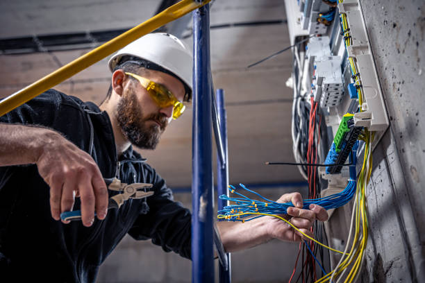 Best Electrician Near Me  in Augusta, KS